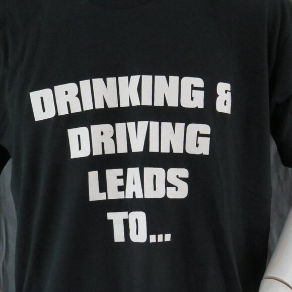 Vintage Graphic T-shirt - Drinking and Driving Leads to a Dead End Sadd -Mens XL - Picture 2 of 9